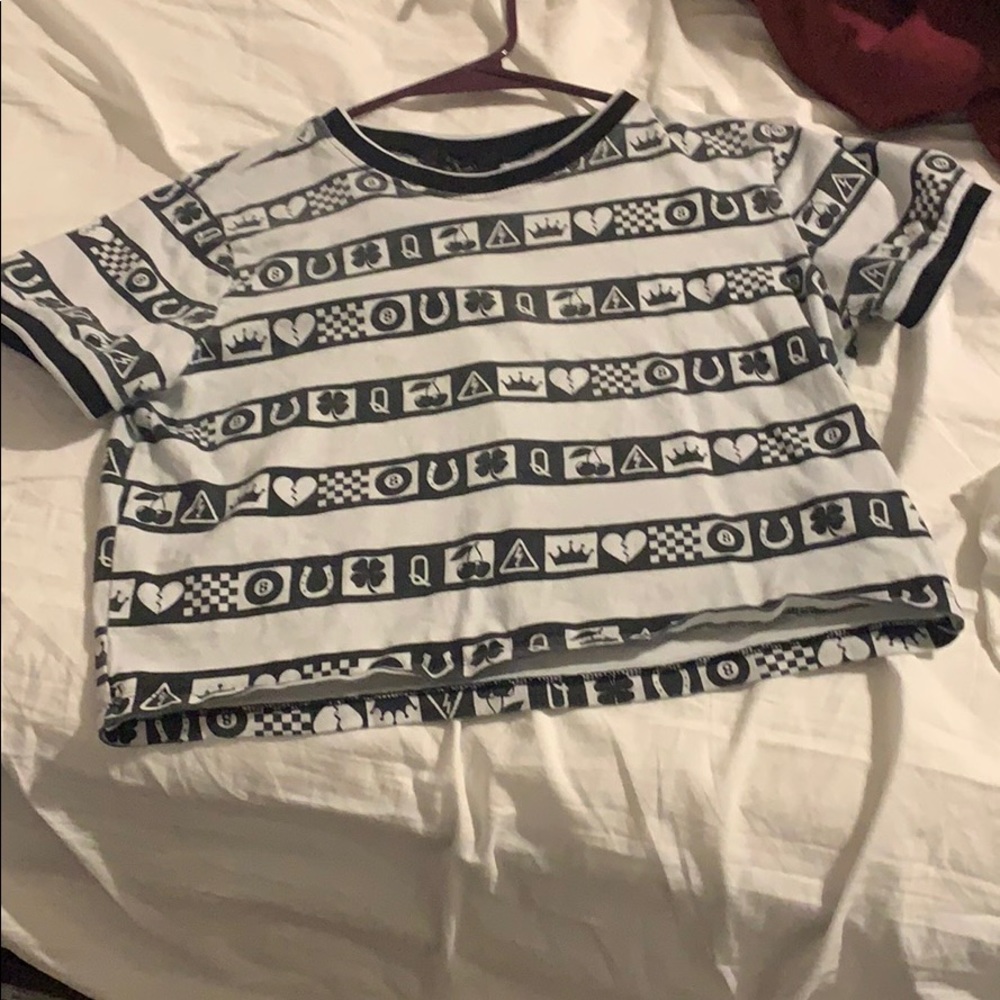 black and white crop top with designs